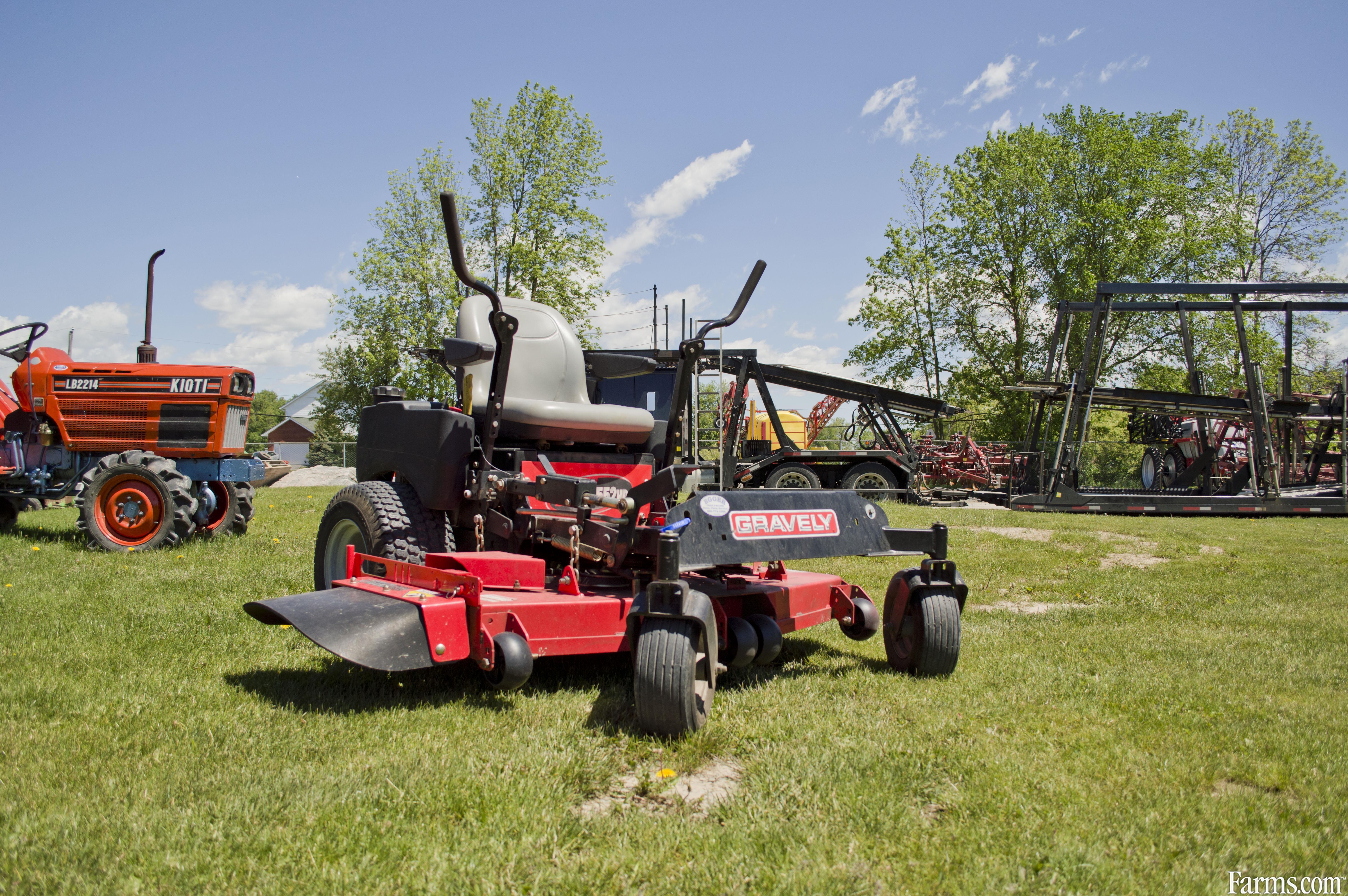 Gravely ZT 2552 Zero turn mower for Sale