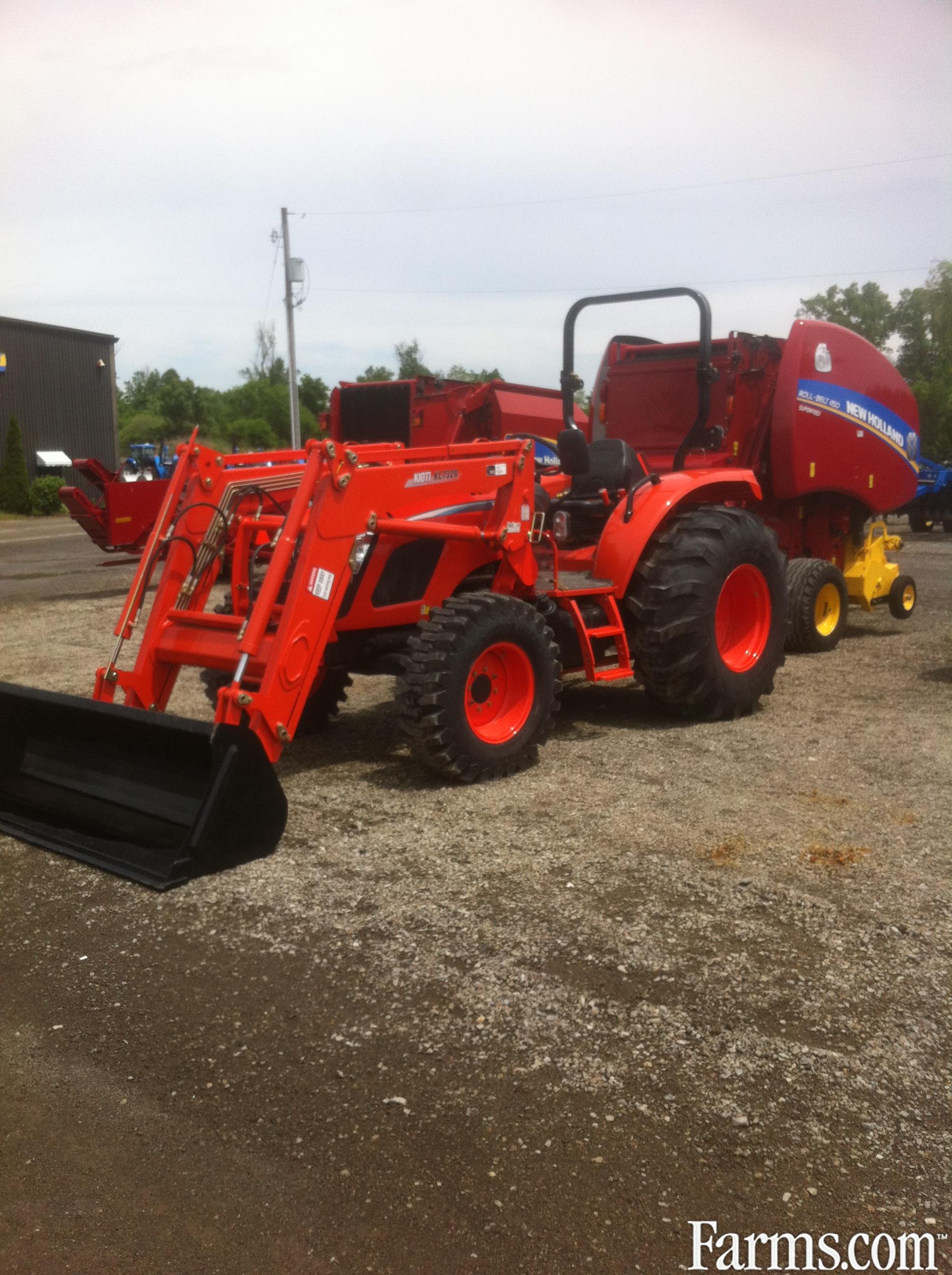 2017 Kioti RX7320 Tractor for Sale