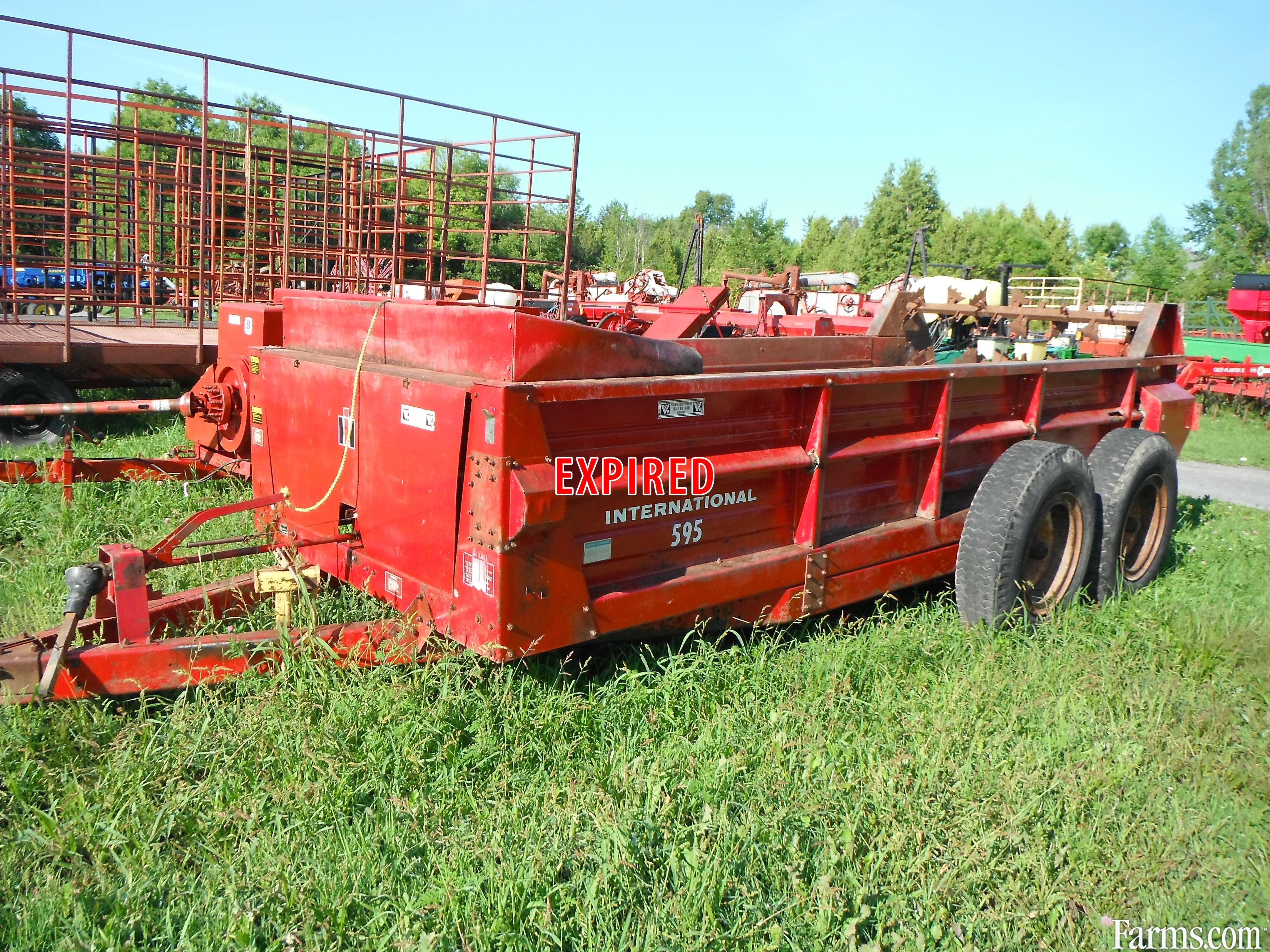 International 595 Manure Spreader for Sale