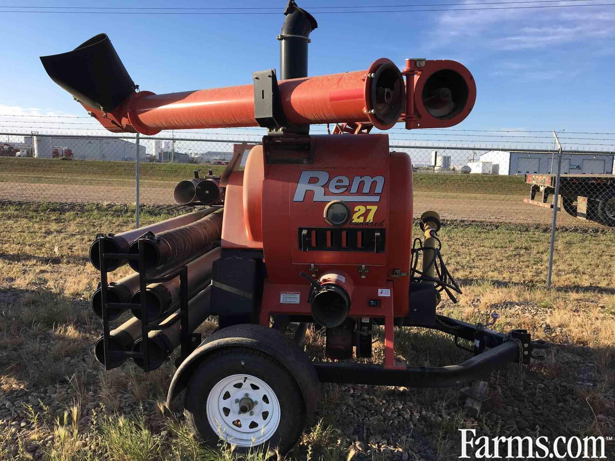 2011 REM Mfg 2700 Grain Vacuum for Sale