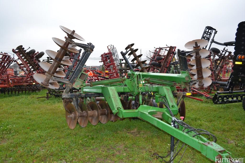 John Deere 640 Disc for Sale