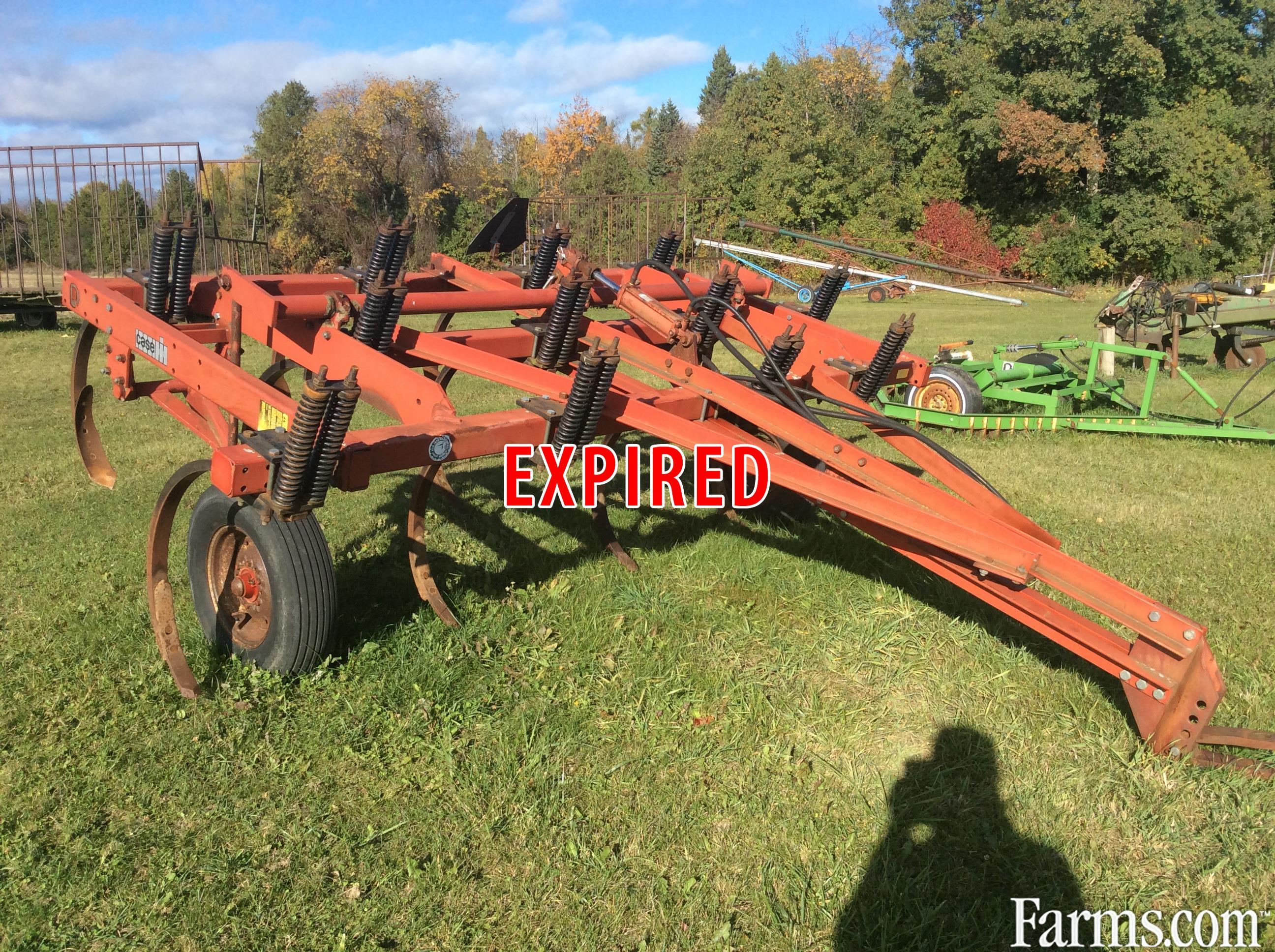 Case IH 5700 Chisel Plow for Sale