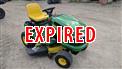 John Deere  LA125 Riding Lawn Mower