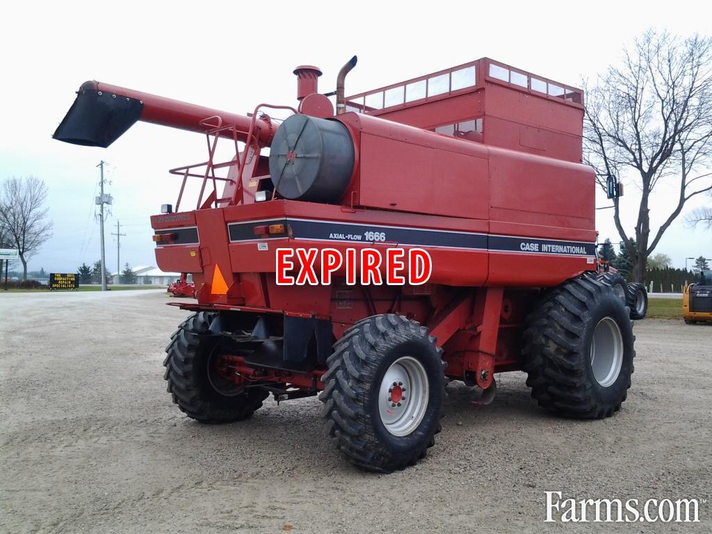 Case IH 1666 Combine for Sale